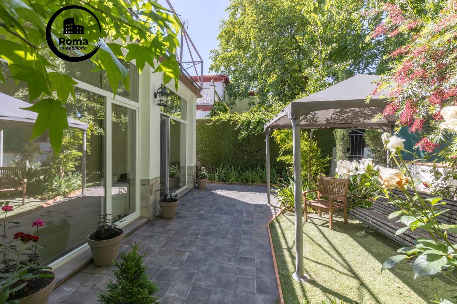 4 slaapkamer Villa te koop in Albolote met zwembad garage - € 510.000 (Ref: 9896462)