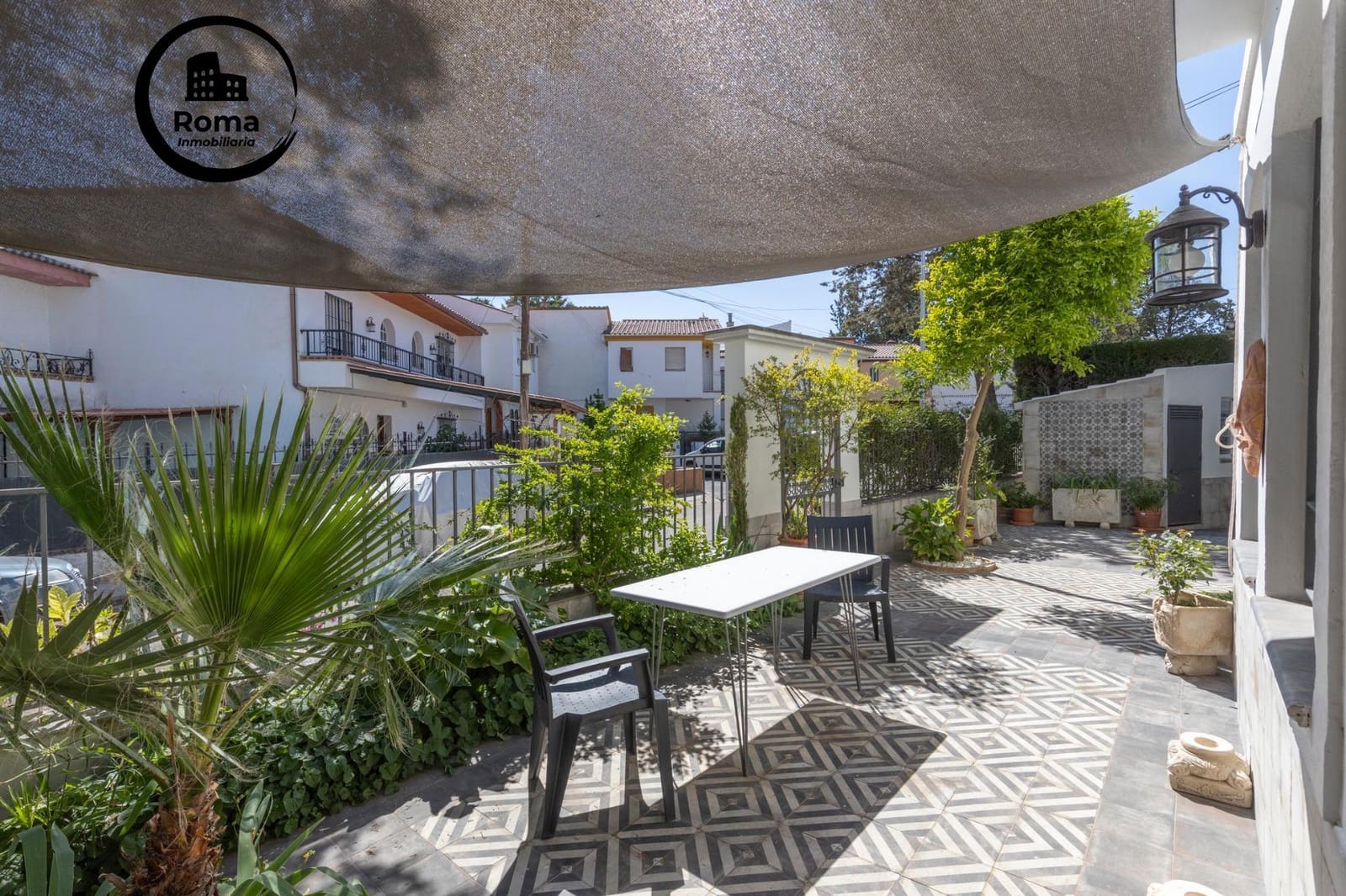 4 slaapkamer Villa te koop in Albolote met zwembad garage - € 510.000 (Ref: 9896462)