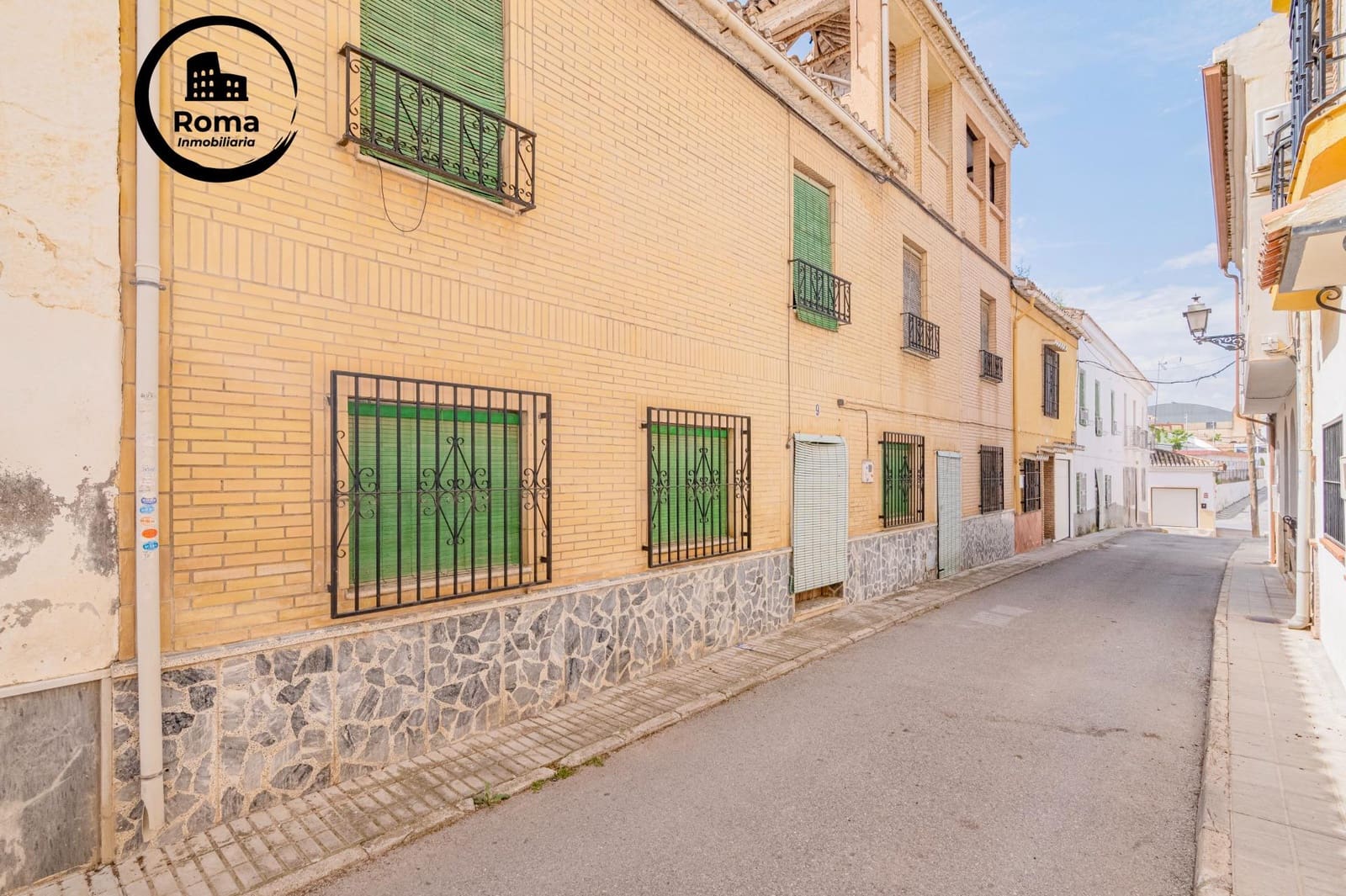 4 soveværelse Byhus til salg i Las Gabias - € 135.000 (Ref: 9904130)