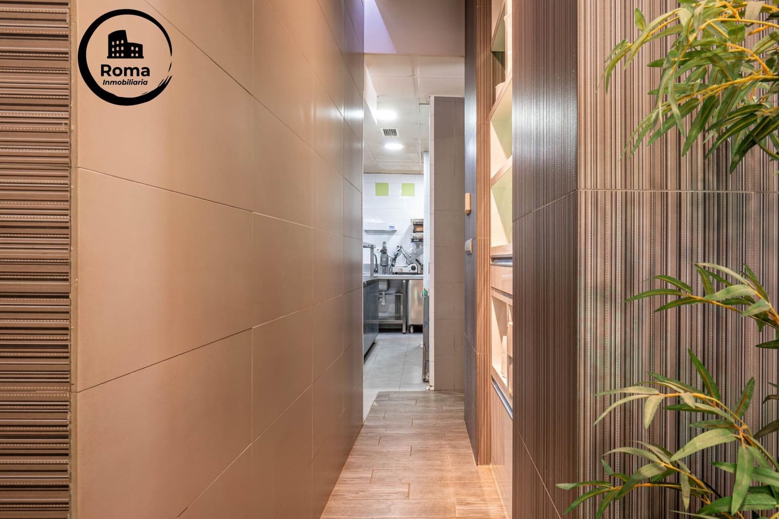 Empresa para venda em Granada cidade - 250 000 € (Ref: 9913292)