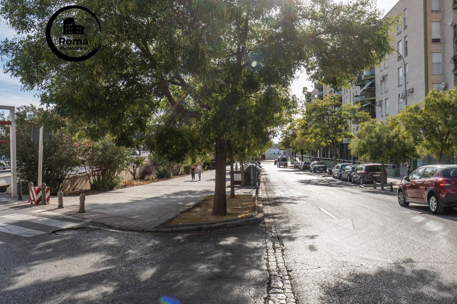 Empresa para venda em Granada cidade - 250 000 € (Ref: 9913292)