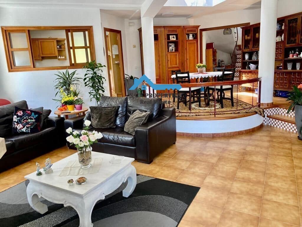 4 soverom Villa til salgs i Altea la Vella med svømmebasseng - € 525 000 (Ref: 7896679)