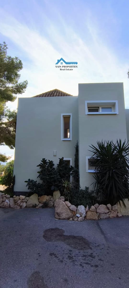 4 soverom Villa til salgs i Altea la Vella med svømmebasseng - € 525 000 (Ref: 7896679)