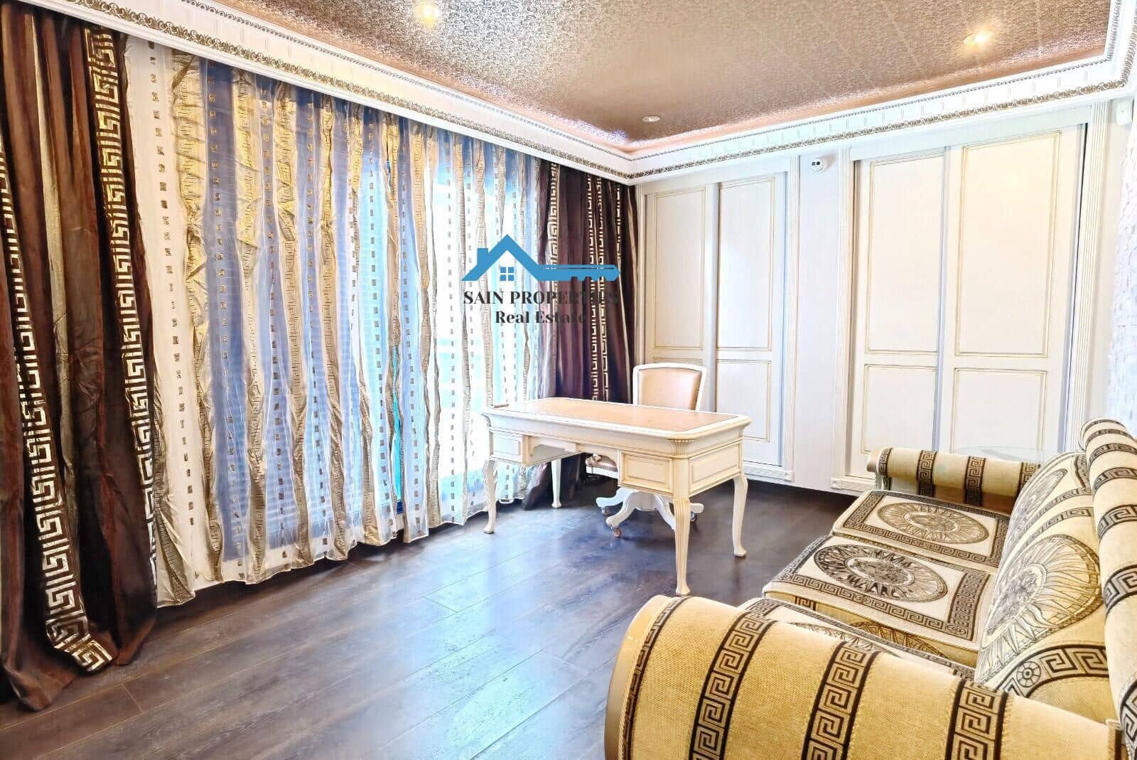 5 bedroom Villa for sale in Altea with pool garage - € 749,000 (Ref: 7896682)