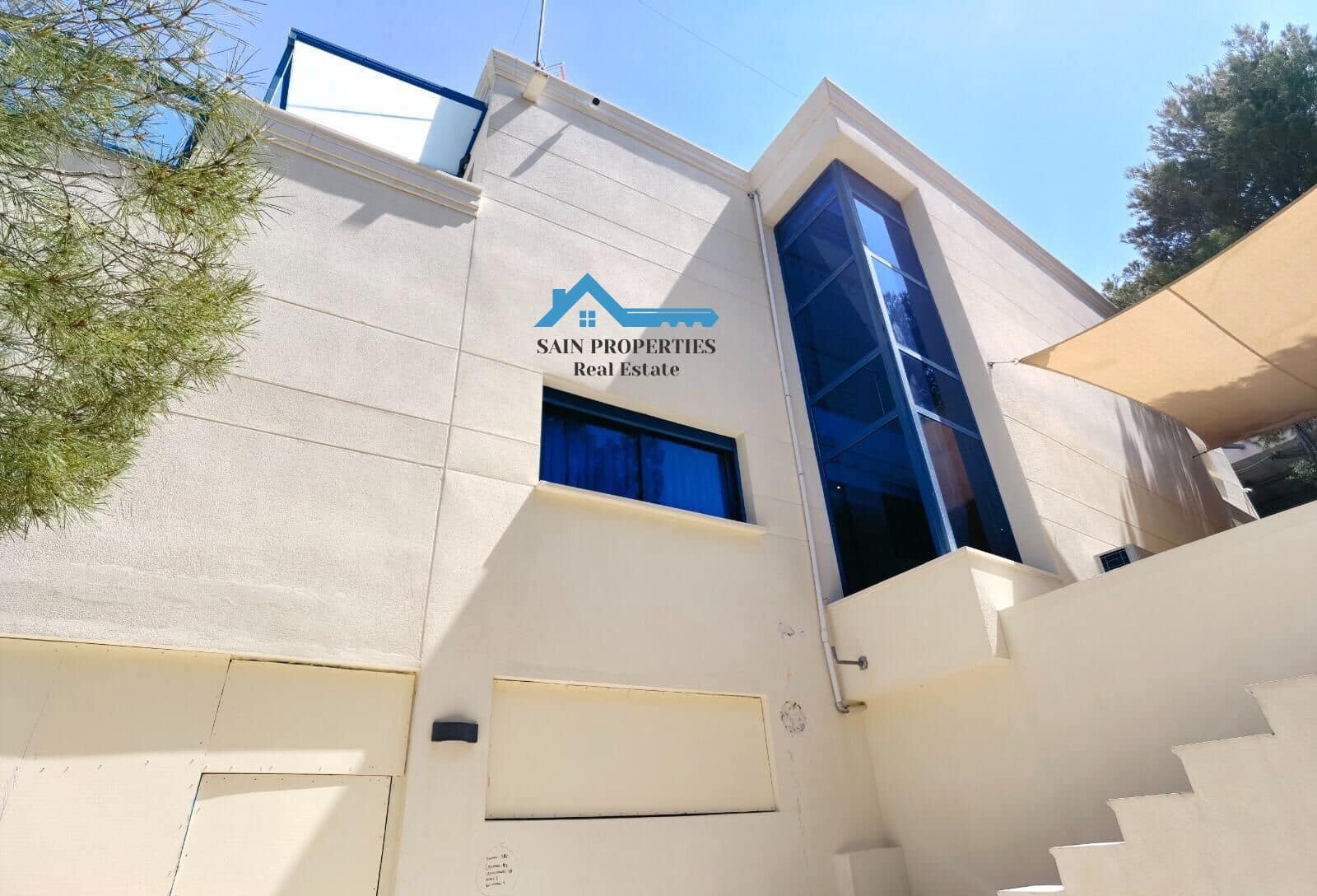 5 bedroom Villa for sale in Altea with pool garage - € 749,000 (Ref: 7896682)