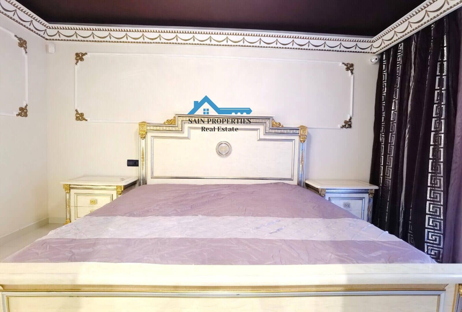 5 bedroom Villa for sale in Altea with pool garage - € 749,000 (Ref: 7896682)