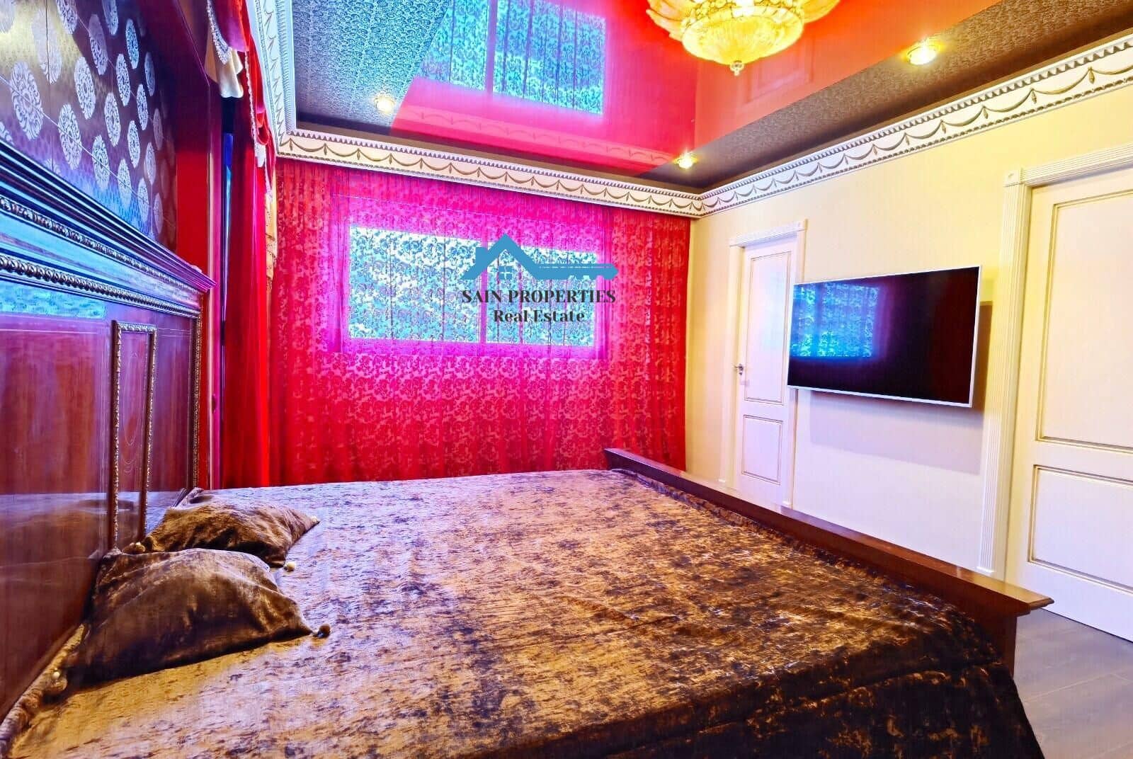 5 bedroom Villa for sale in Altea with pool garage - € 749,000 (Ref: 7896682)