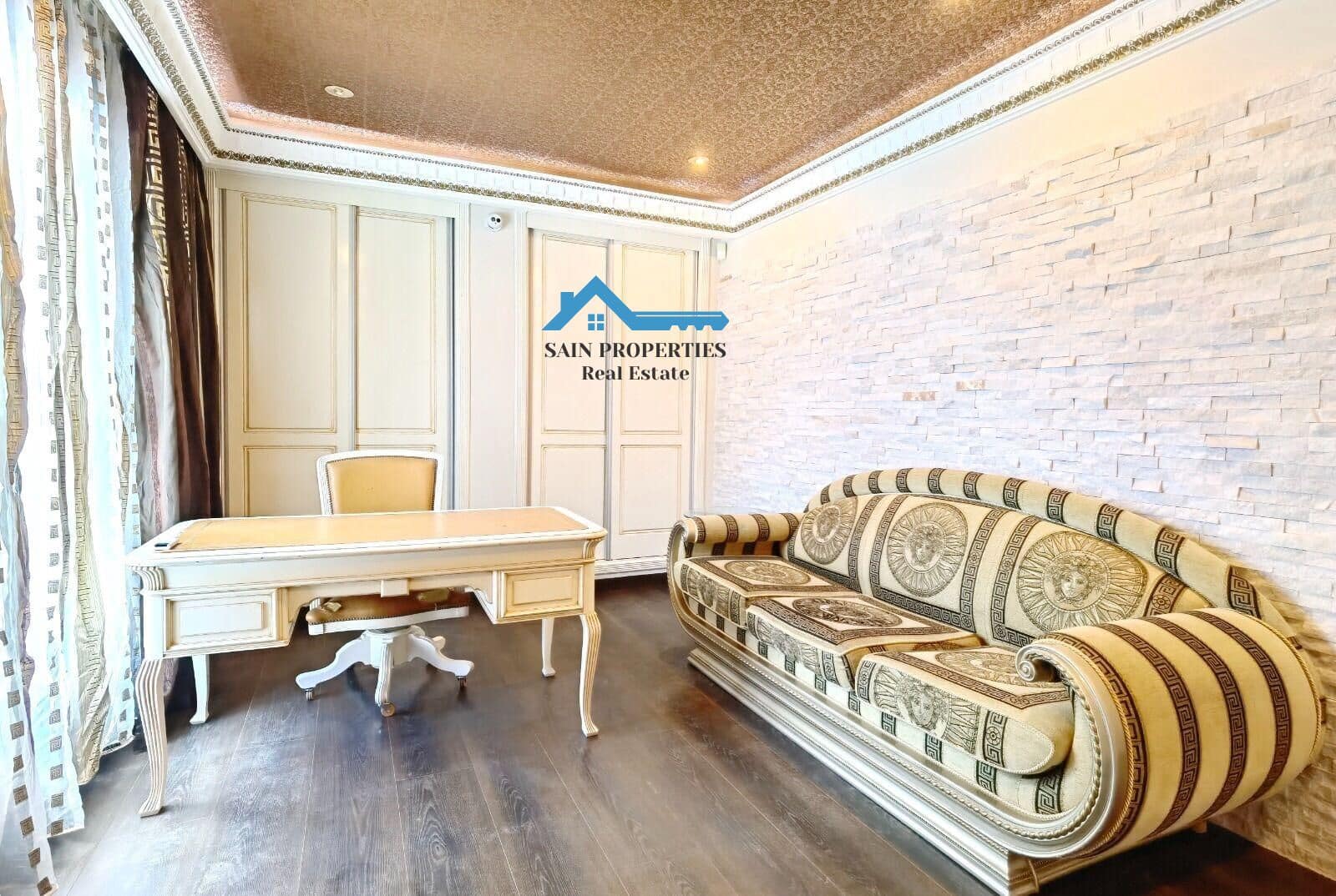 5 bedroom Villa for sale in Altea with pool garage - € 749,000 (Ref: 7896682)