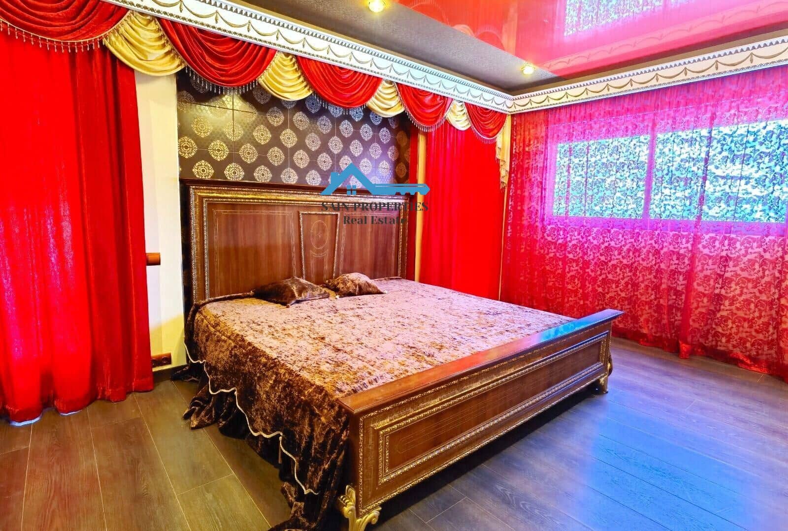 5 bedroom Villa for sale in Altea with pool garage - € 749,000 (Ref: 7896682)