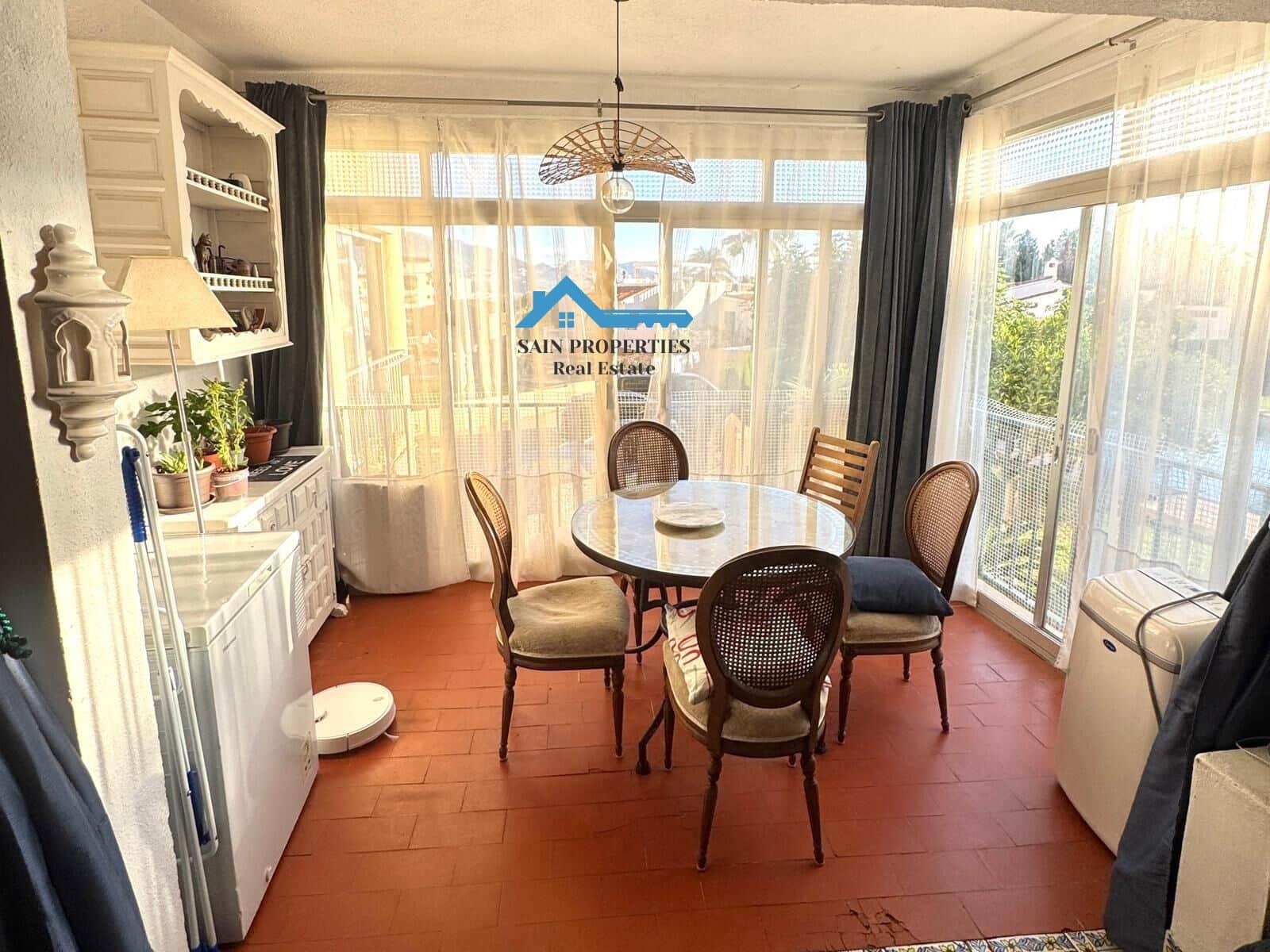 1 sovrum Lägenhet till salu i Albir med pool - 189 000 € (Ref: 8751154)