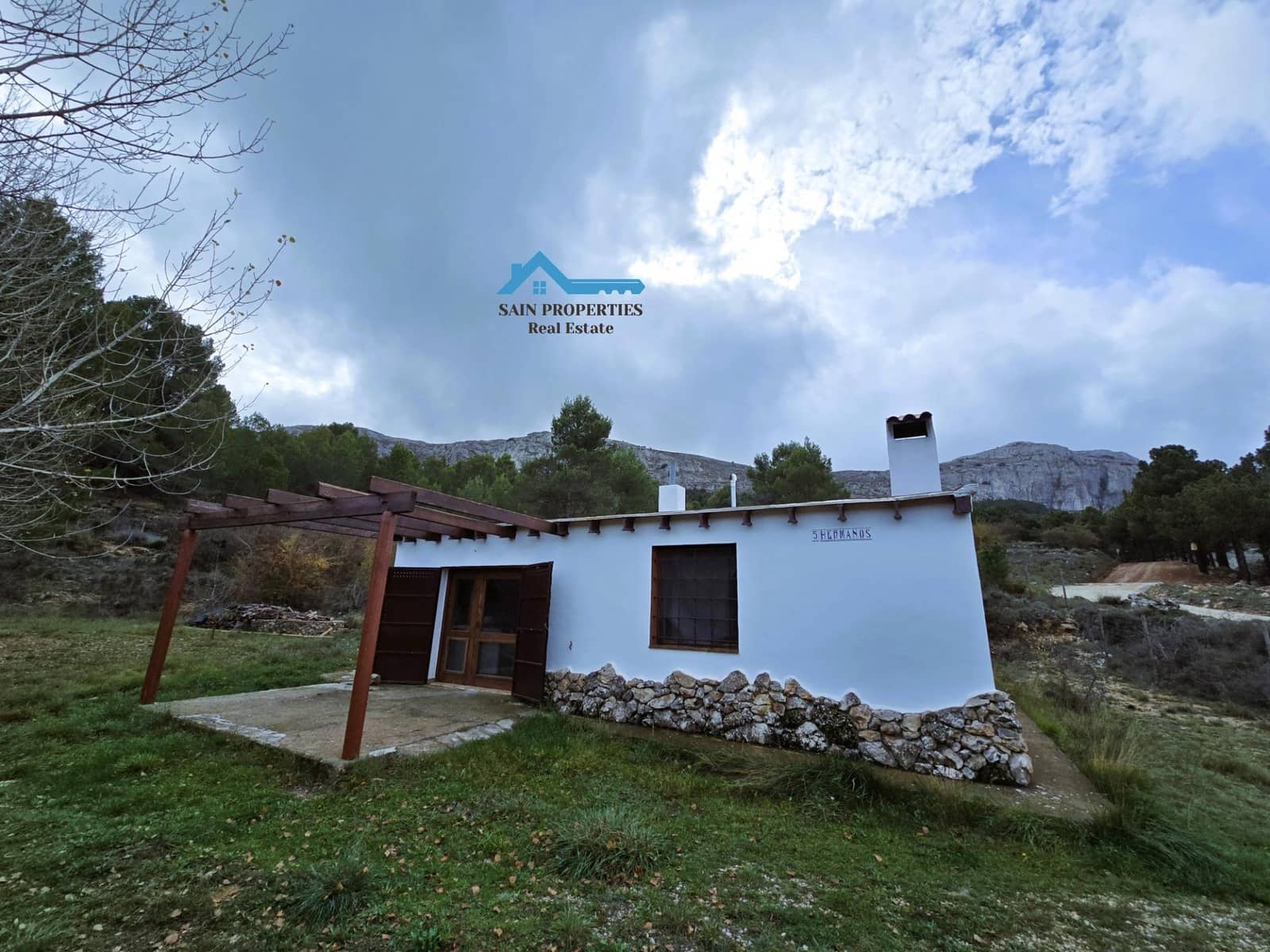 2 makuuhuone Maalaistalo myytävänä paikassa Confrides - 127 900 € (Ref: 8751157)