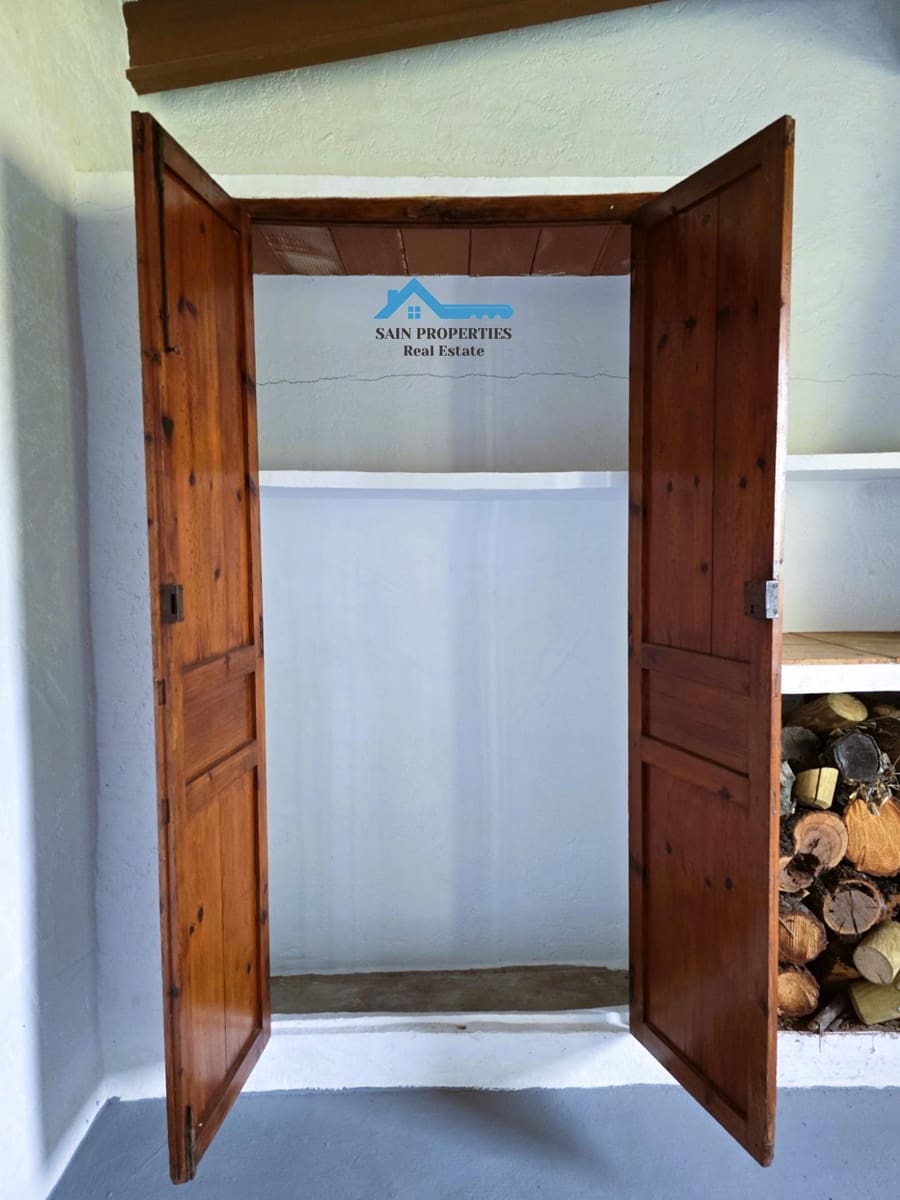 2 makuuhuone Maalaistalo myytävänä paikassa Confrides - 127 900 € (Ref: 8751157)