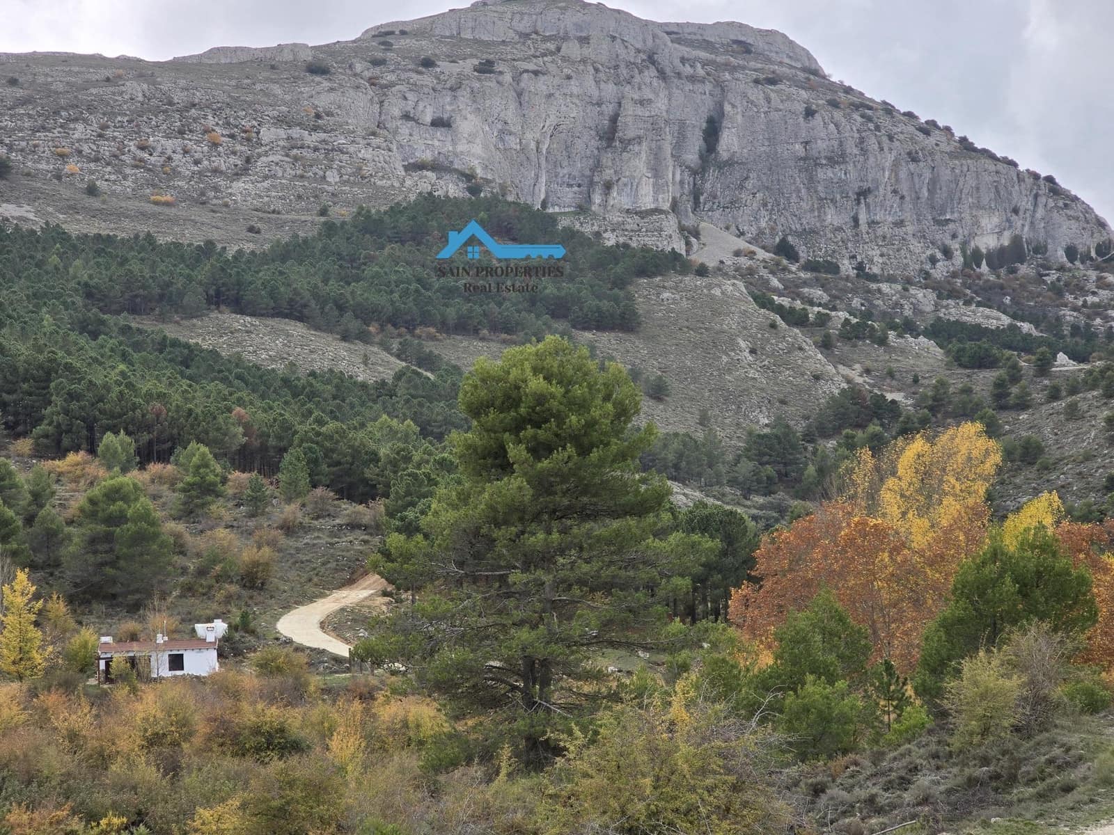 2 makuuhuone Maalaistalo myytävänä paikassa Confrides - 127 900 € (Ref: 8751157)