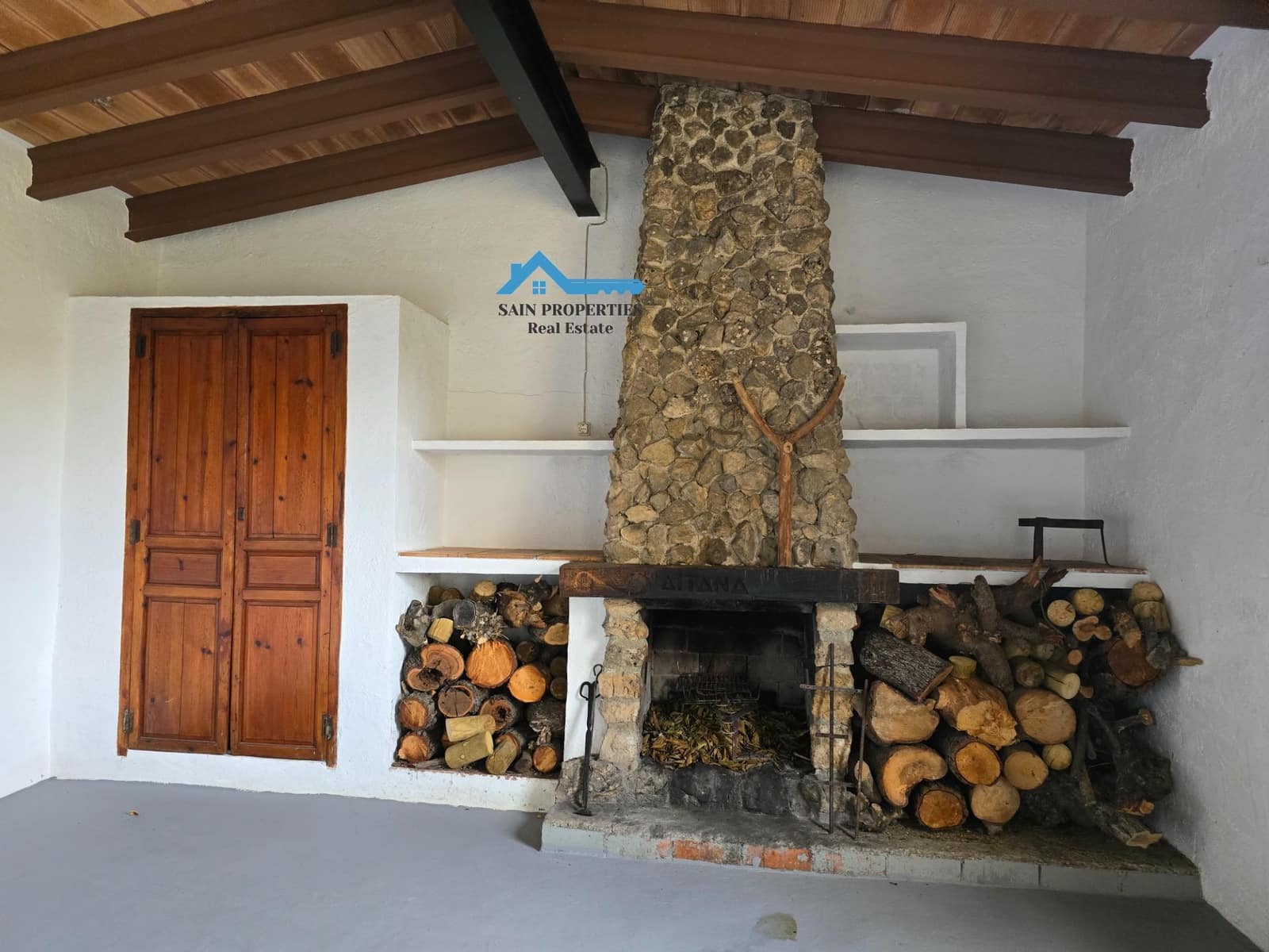 2 makuuhuone Maalaistalo myytävänä paikassa Confrides - 127 900 € (Ref: 8751157)