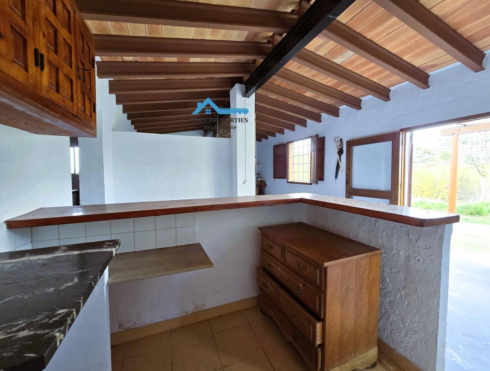 2 makuuhuone Maalaistalo myytävänä paikassa Confrides - 127 900 € (Ref: 8751157)