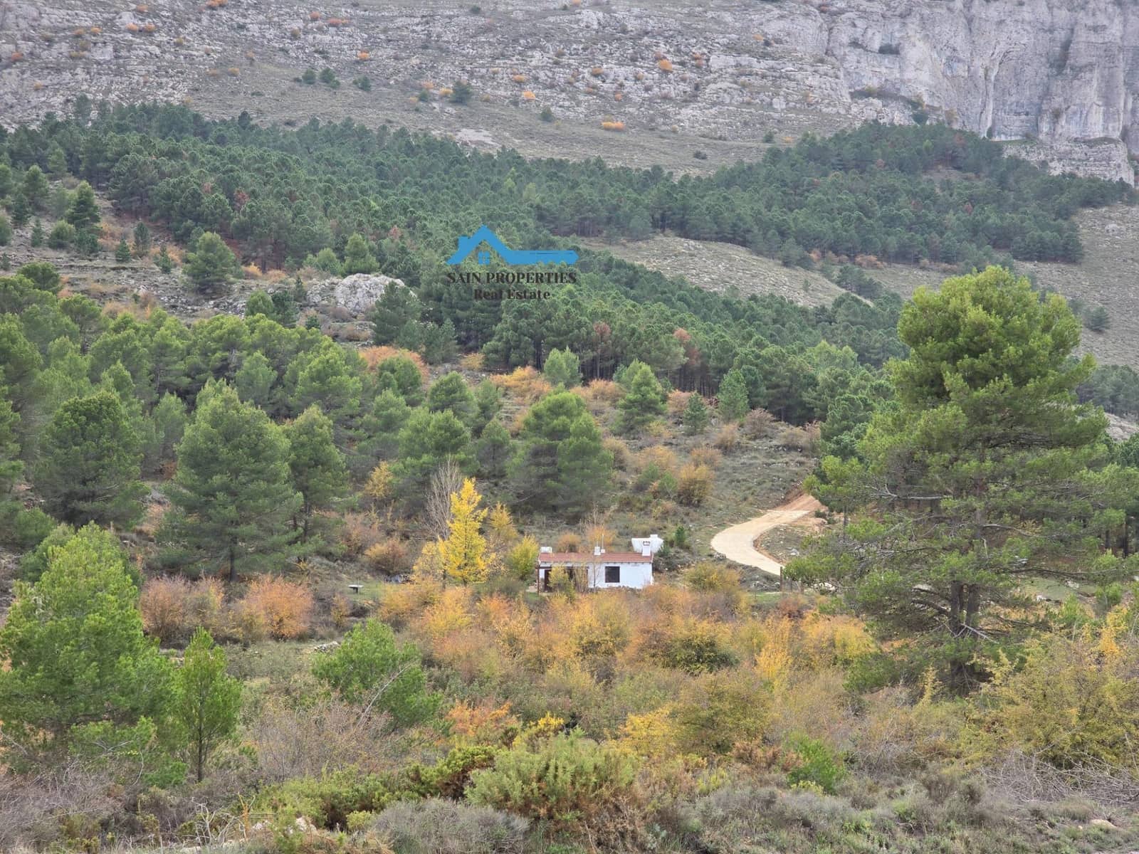 2 makuuhuone Maalaistalo myytävänä paikassa Confrides - 127 900 € (Ref: 8751157)