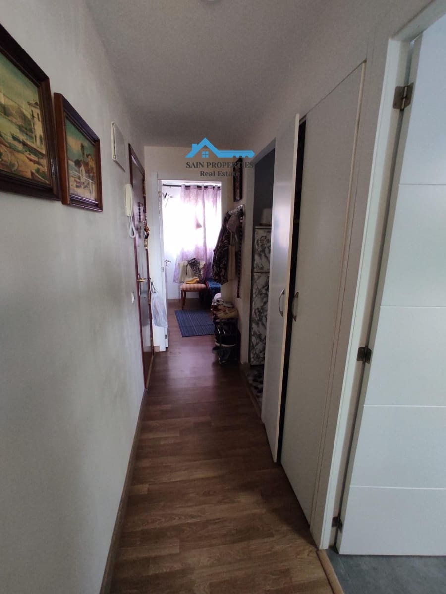 1 soveværelse Lejlighed til salg i Benidorm med swimmingpool - € 144.000 (Ref: 8751174)