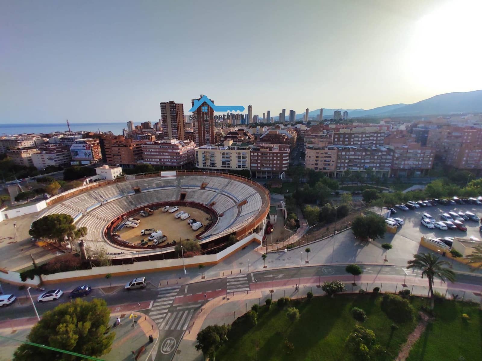 1 soveværelse Lejlighed til salg i Benidorm med swimmingpool - € 144.000 (Ref: 8751174)