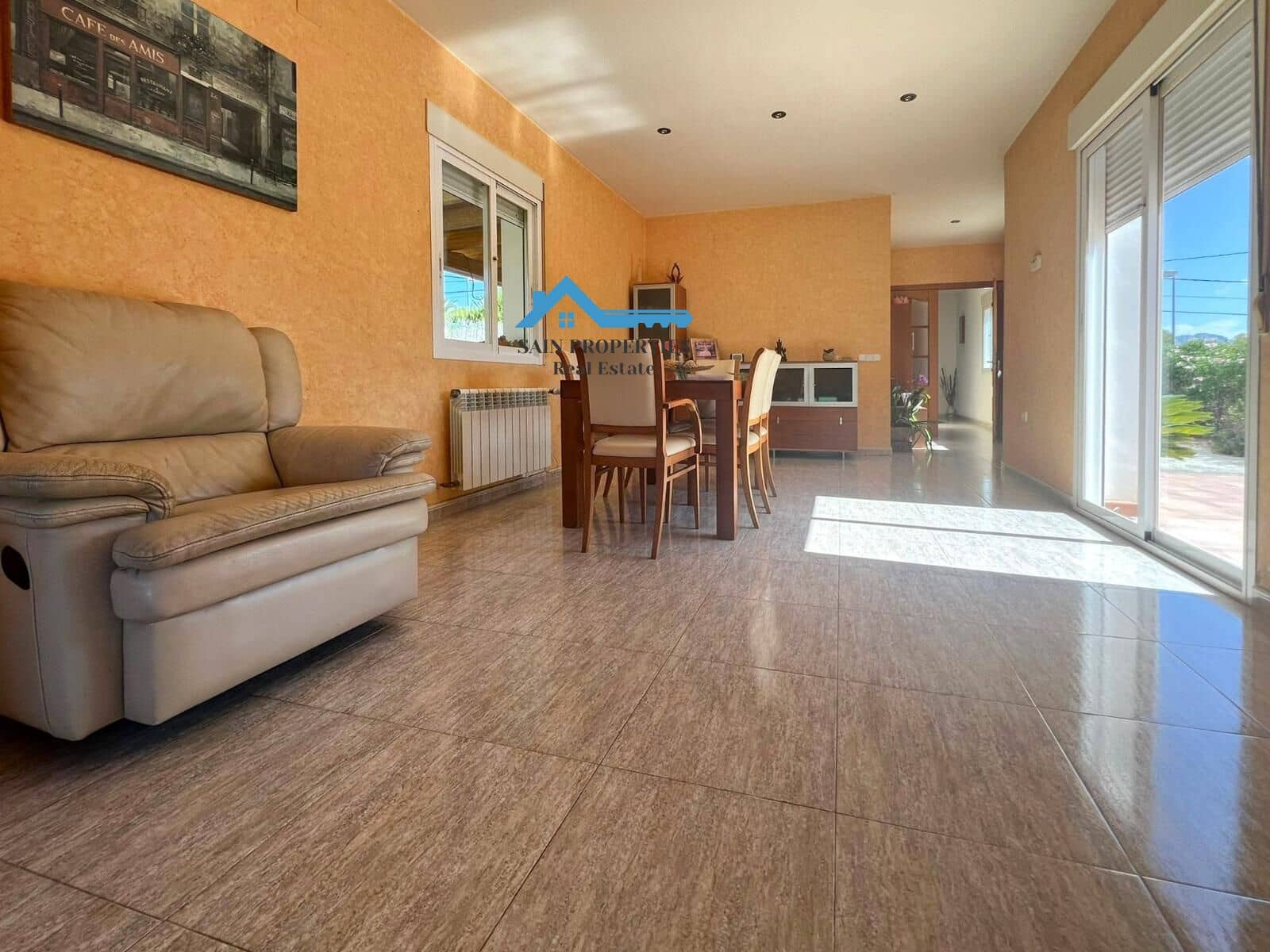 4 bedroom Villa for sale in La Nucia with pool - € 430,000 (Ref: 8755794)