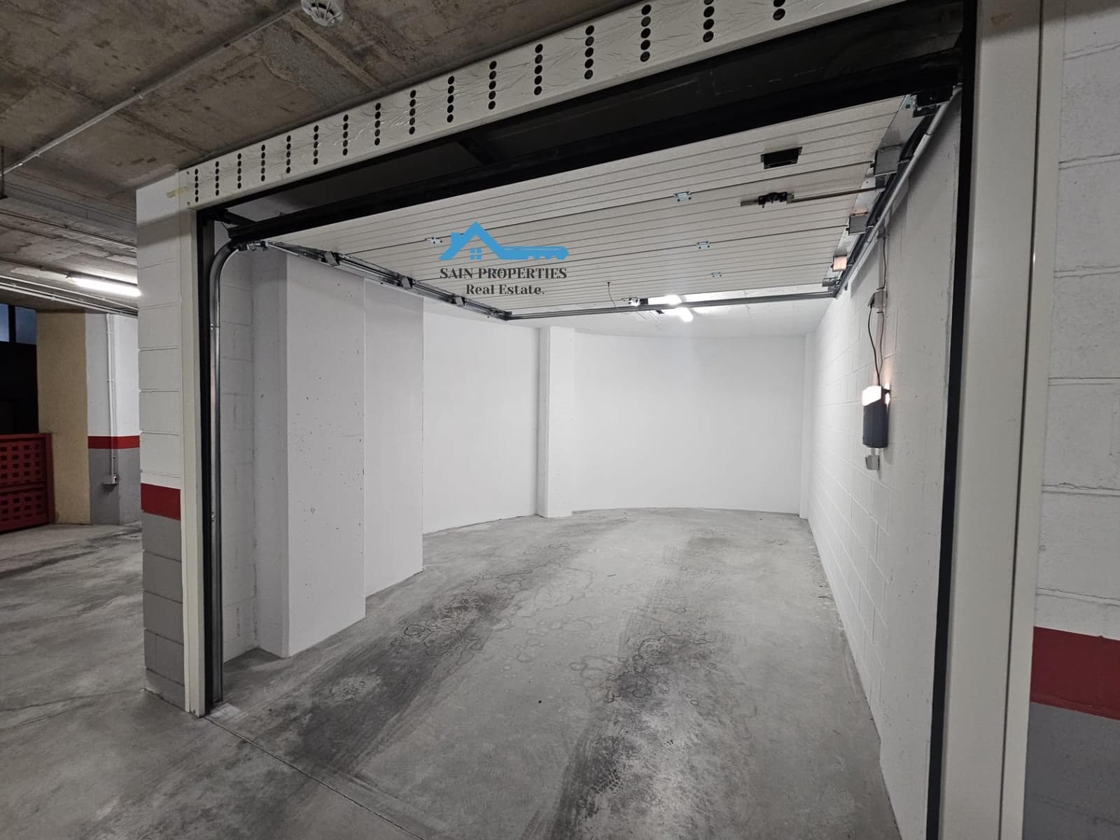 Garage til salg i Benidorm - € 42.900 (Ref: 8854923)