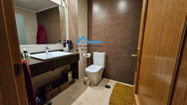 Casa de 4 habitaciones en La Nucia en venta con garaje - 307.000 € (Ref: 8867205)