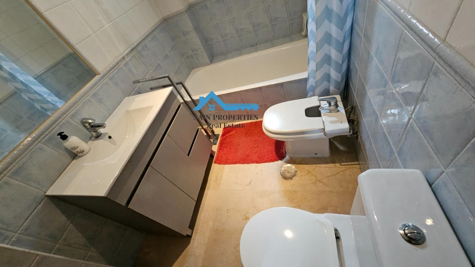 4 soveværelse Byhus til salg i La Nucia med garage - € 307.000 (Ref: 8867205)