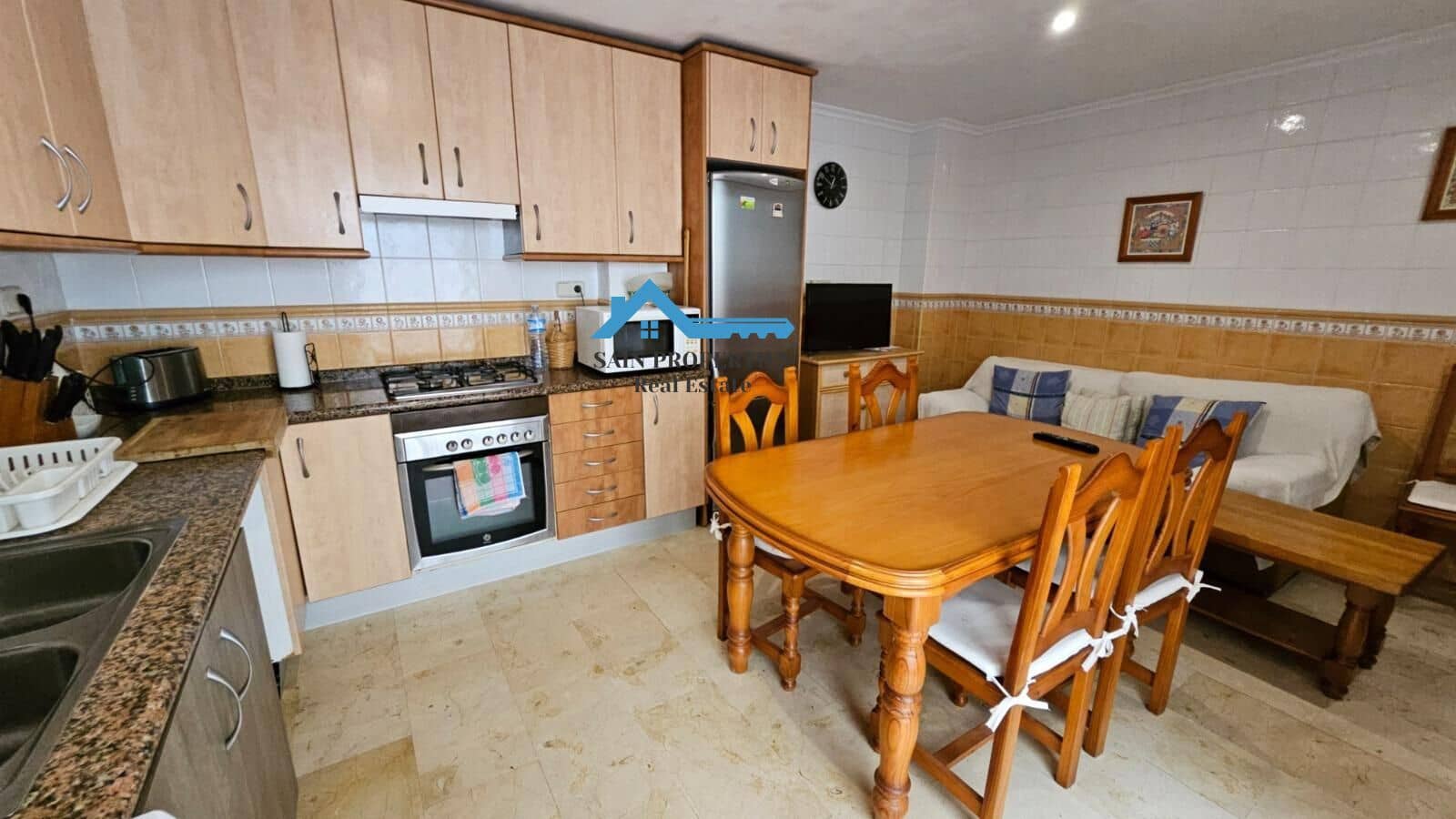 4 soveværelse Byhus til salg i La Nucia med garage - € 307.000 (Ref: 8867205)