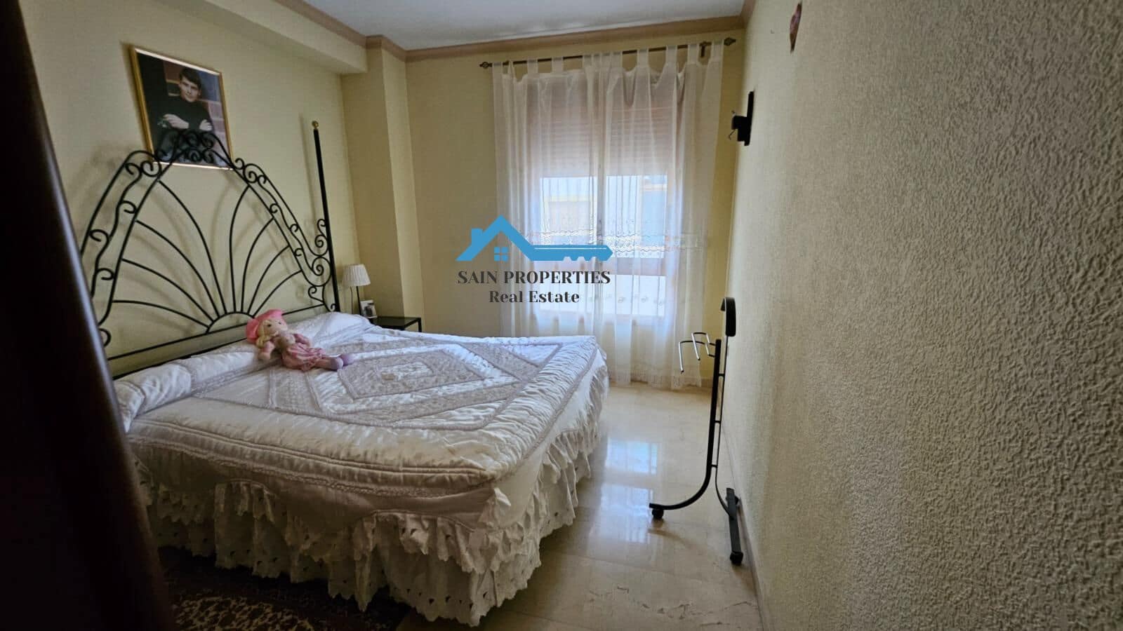 4 soveværelse Byhus til salg i La Nucia med garage - € 307.000 (Ref: 8867205)