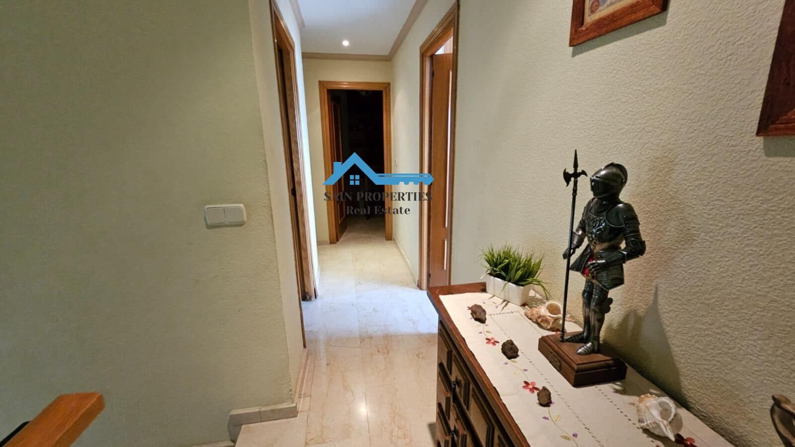 4 soveværelse Byhus til salg i La Nucia med garage - € 307.000 (Ref: 8867205)