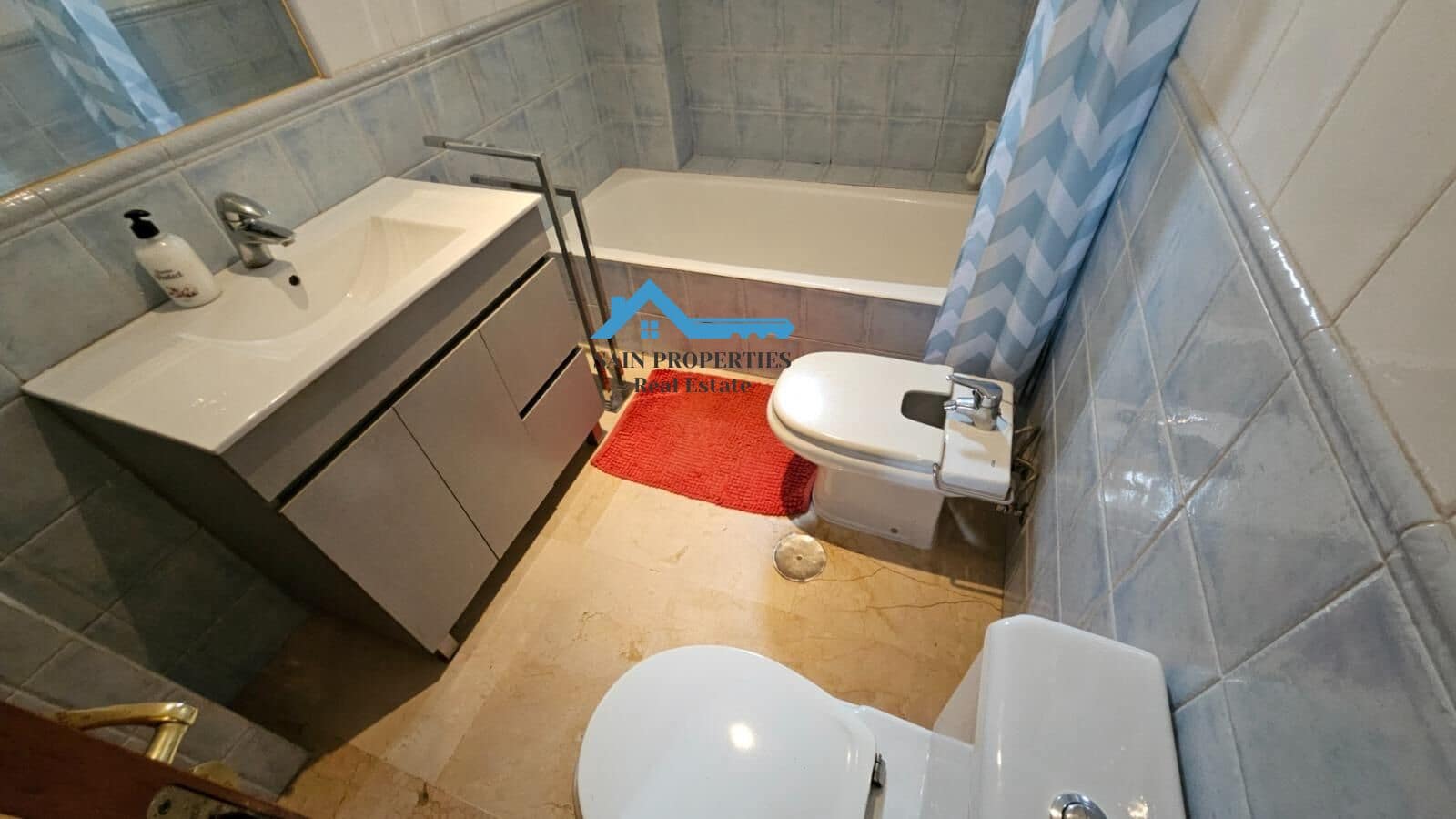 4 soveværelse Byhus til salg i La Nucia med garage - € 307.000 (Ref: 8867205)