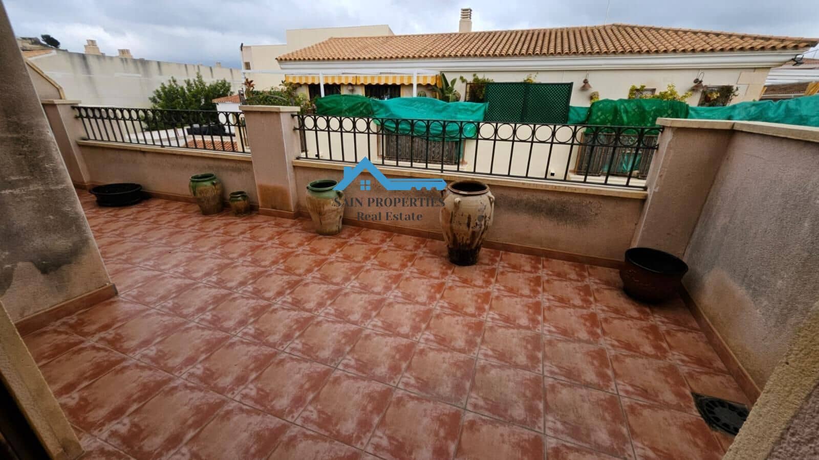 4 soveværelse Byhus til salg i La Nucia med garage - € 307.000 (Ref: 8867205)