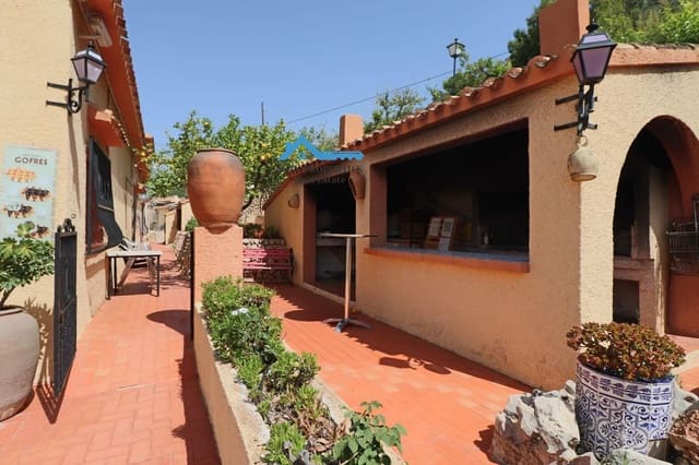 3 chambre Finca/Maison de Campagne à vendre à Tárbena avec piscine - 619 900 € (Ref: 8879899)