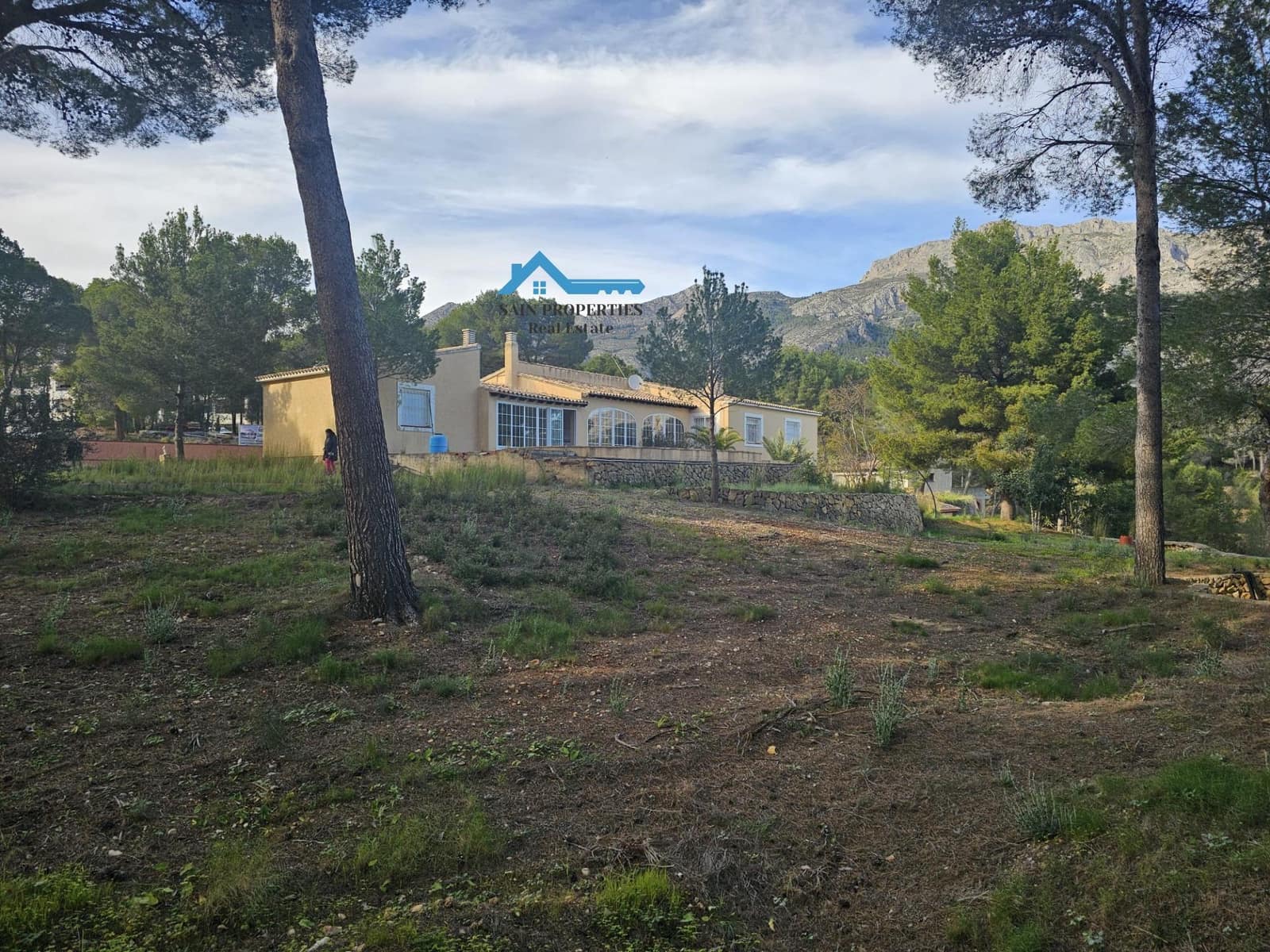 4 makuuhuone Maalaistalo myytävänä paikassa Altea la Vella mukana uima-altaan 
autotalli - 1 800 000 € (Ref: 8900179)