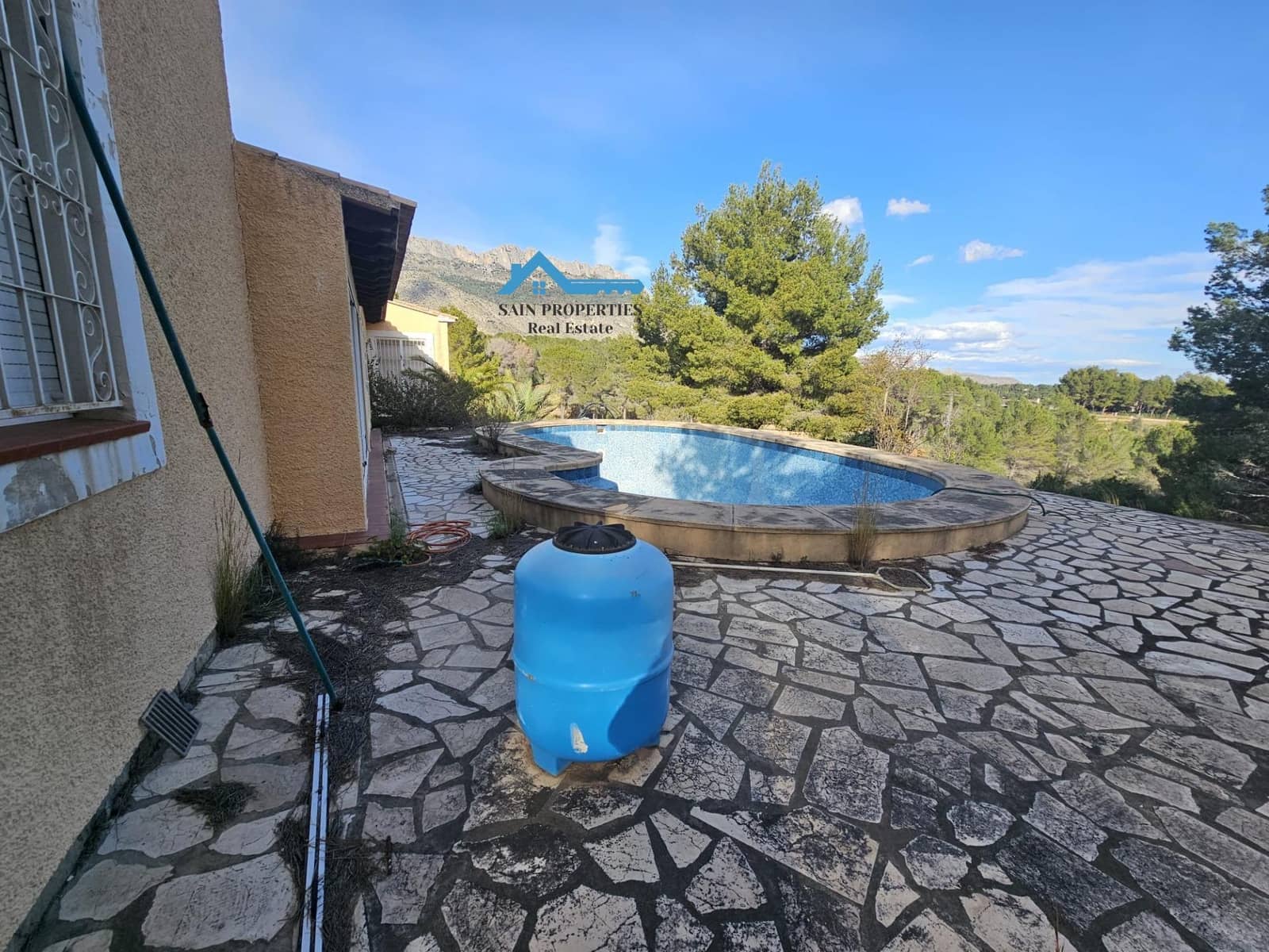 4 makuuhuone Maalaistalo myytävänä paikassa Altea la Vella mukana uima-altaan 
autotalli - 1 800 000 € (Ref: 8900179)