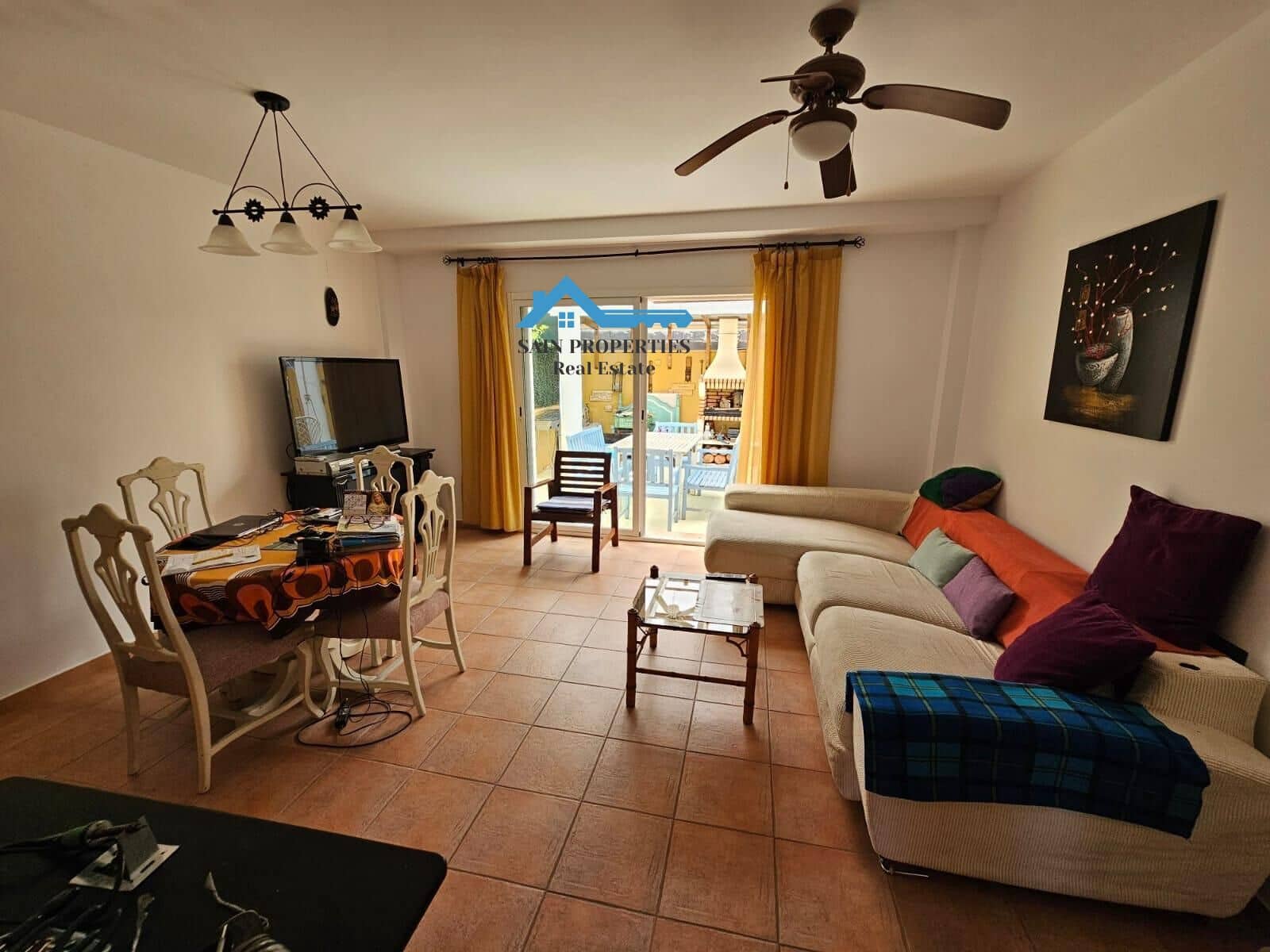 4 soveværelse Semi-Rækkehus til salg i La Nucia - € 314.000 (Ref: 8918045)