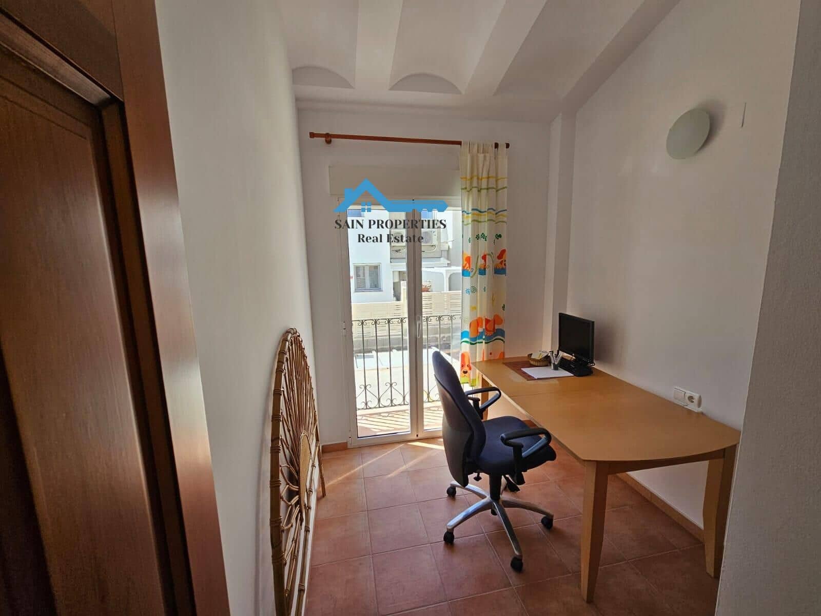 4 soveværelse Semi-Rækkehus til salg i La Nucia - € 314.000 (Ref: 8918045)