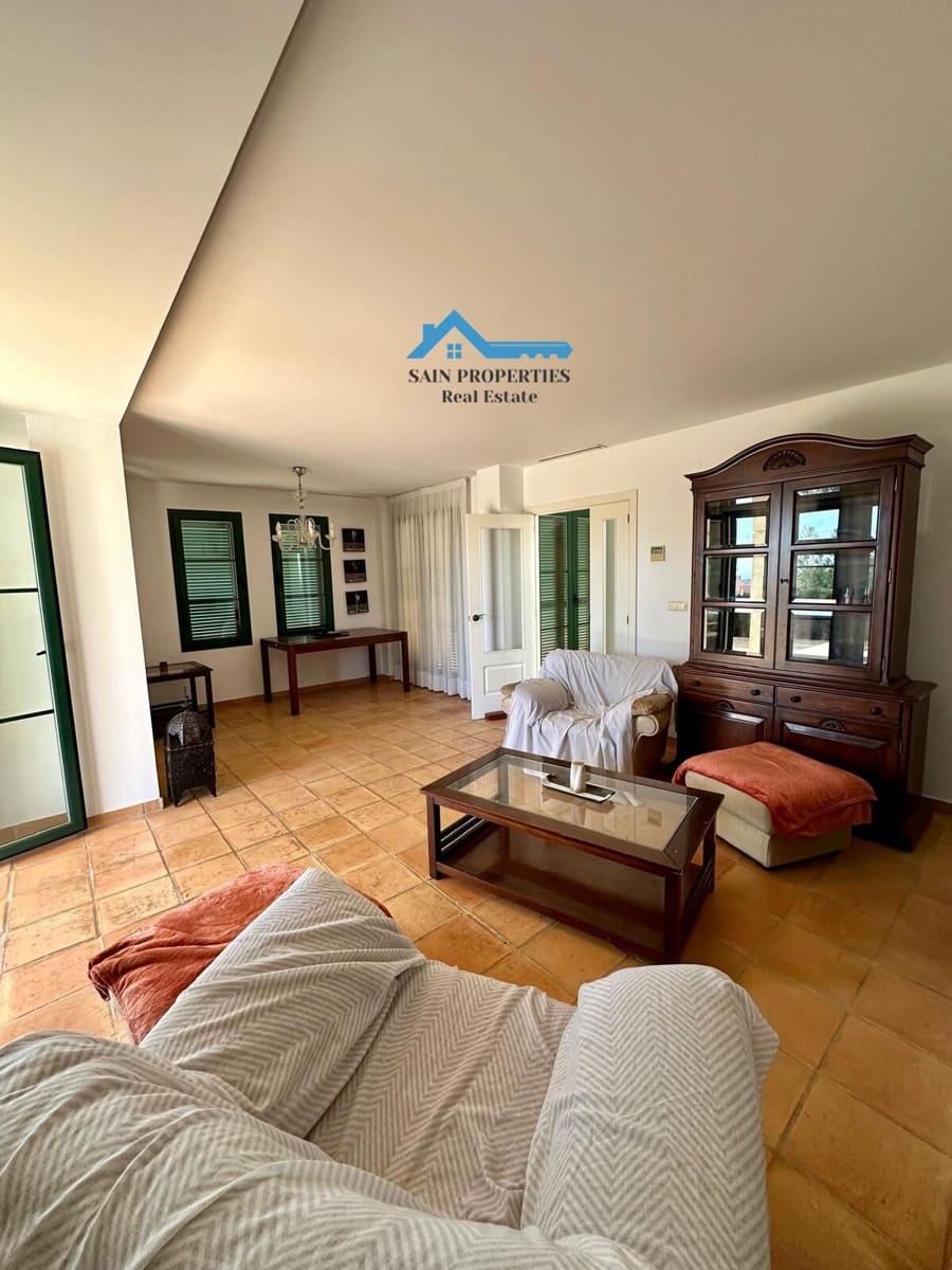 3 bedroom Villa for sale in Finestrat with pool garage - € 650,000 (Ref: 8929003)