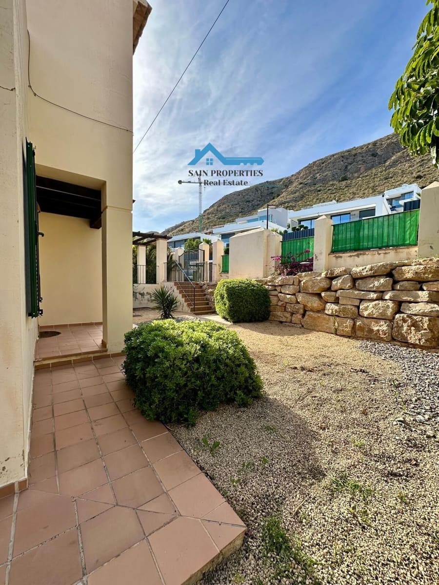 3 bedroom Villa for sale in Finestrat with pool garage - € 650,000 (Ref: 8929003)