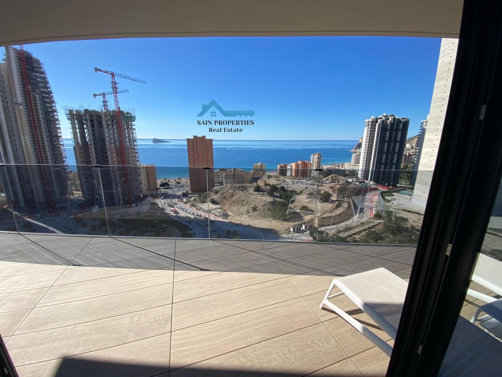 2 quarto Apartamento para venda em Benidorm com piscina garagem - 550 000 € (Ref: 8929007)