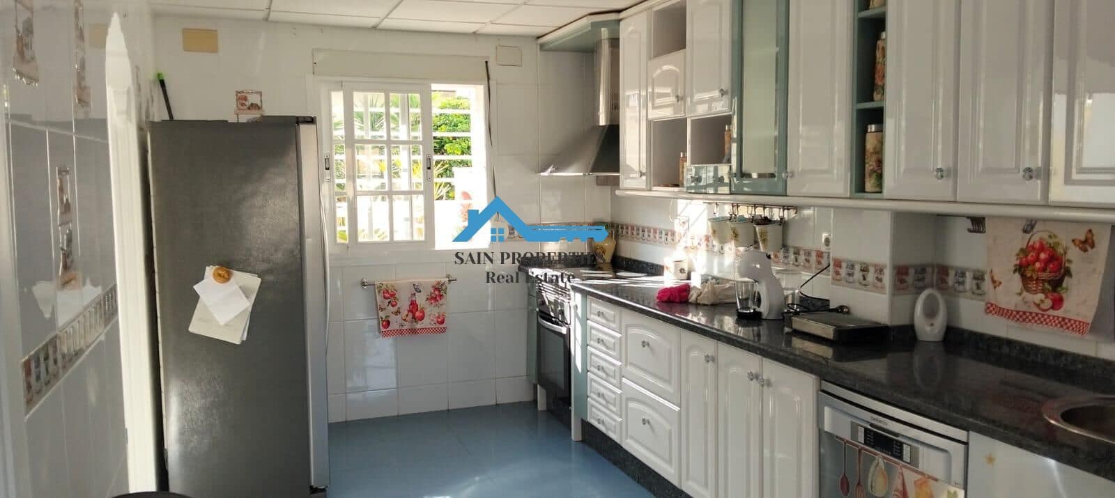 4 soverom Rekkehus til salgs i Albir med svømmebasseng garasje - € 399 000 (Ref: 8929008)