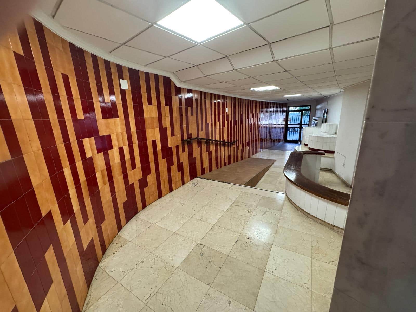 Piso de 3 habitaciones en Benidorm en venta - 265.000 € (Ref: 9029481)