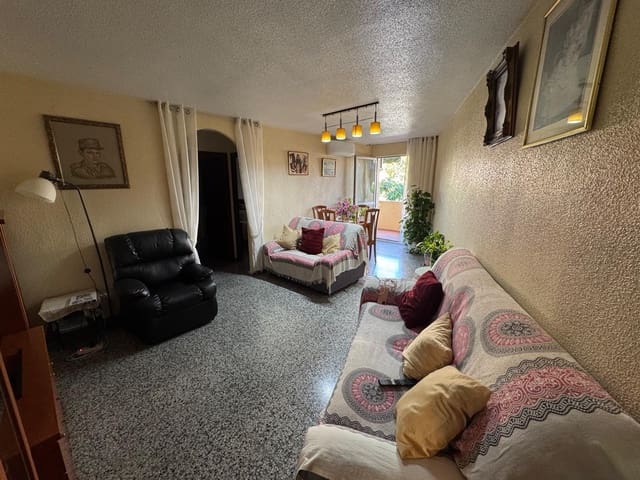Piso de 3 habitaciones en Benidorm en venta - 265.000 € (Ref: 9029481)