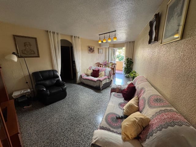 Piso de 3 habitaciones en Benidorm en venta - 265.000 € (Ref: 9029481)
