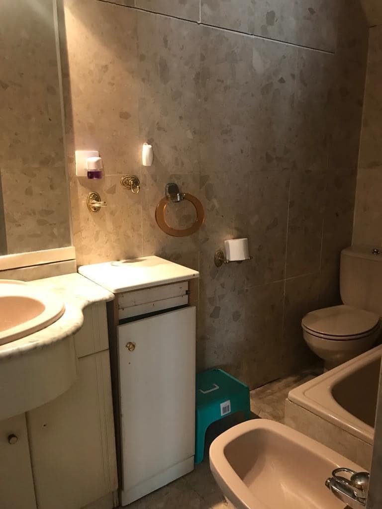 2 bedroom Flat for sale in Benidorm with garage - € 410,000 (Ref: 9085229)