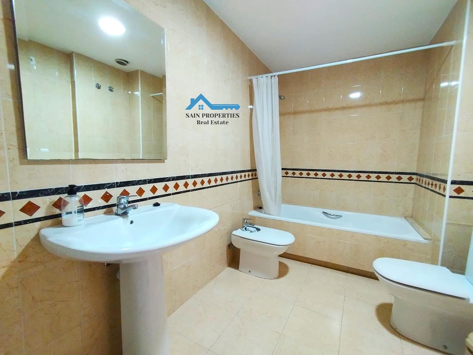 3 soveværelse Lejlighed til salg i Callosa d'En Sarria - € 221.000 (Ref: 9110218)