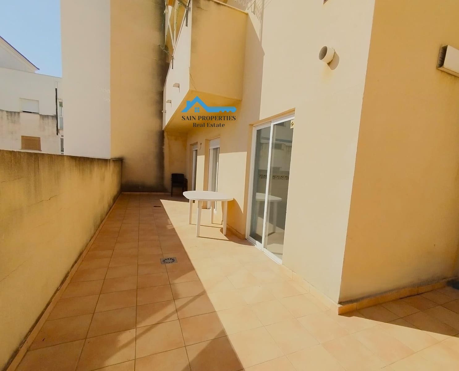 3 soveværelse Lejlighed til salg i Callosa d'En Sarria - € 221.000 (Ref: 9110218)