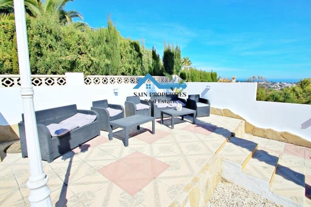 5 soveværelse Villa til salg i Calpe / Calp med swimmingpool garage - € 700.000 (Ref: 9141554)