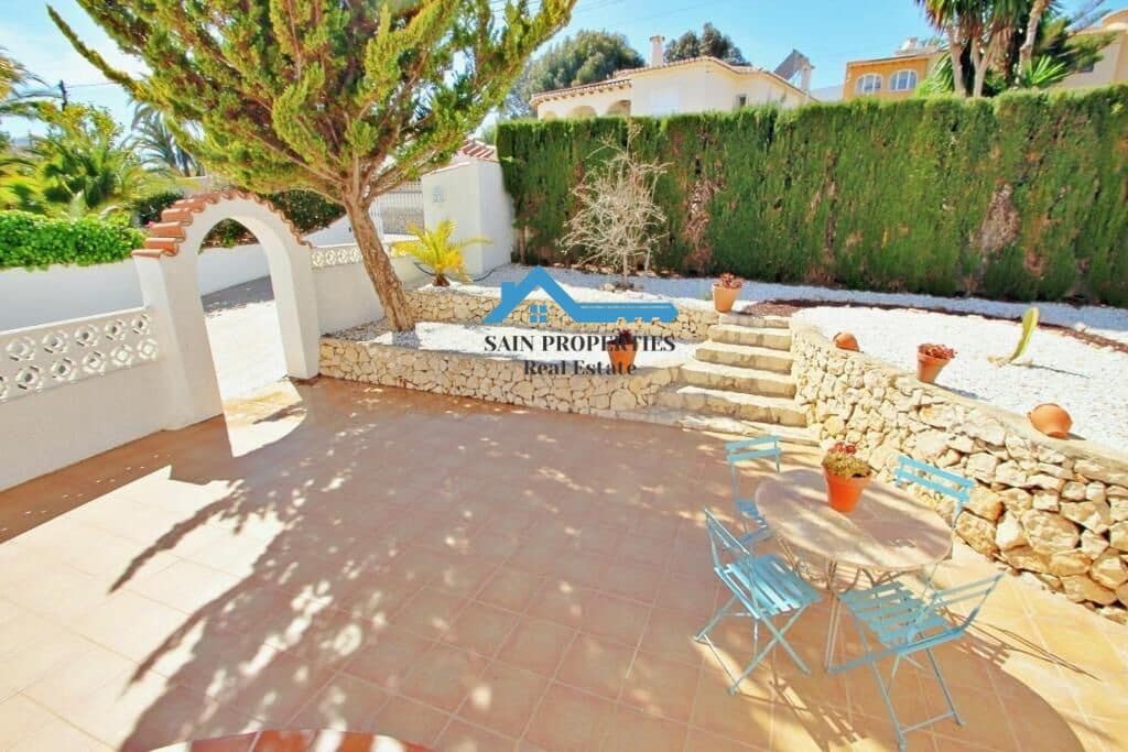 5 soveværelse Villa til salg i Calpe / Calp med swimmingpool garage - € 700.000 (Ref: 9141554)
