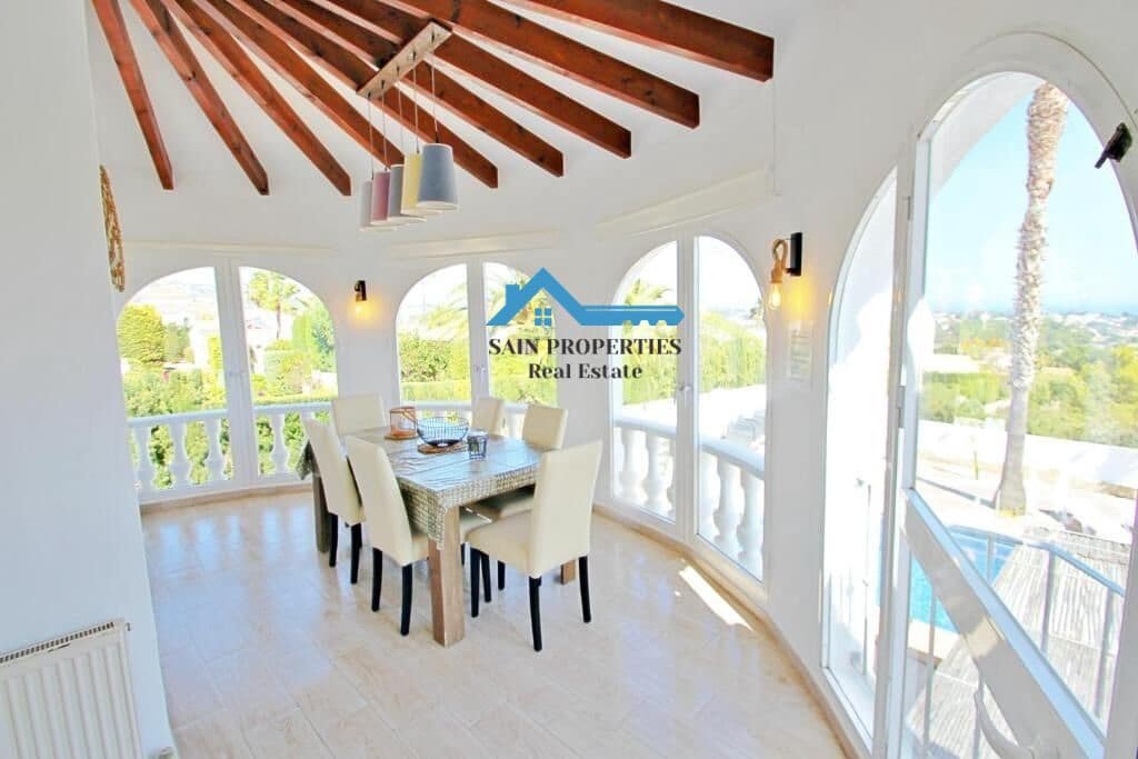 5 soveværelse Villa til salg i Calpe / Calp med swimmingpool garage - € 700.000 (Ref: 9141554)