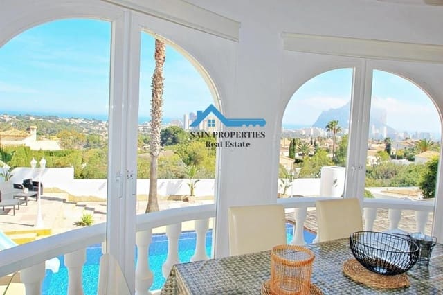 5 soveværelse Villa til salg i Calpe / Calp med swimmingpool garage - € 700.000 (Ref: 9141554)